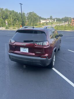 
										Used 2019 JEEP CHEROKEE LATITUDE SUV, MAROON 2.4L Gas FWD full									