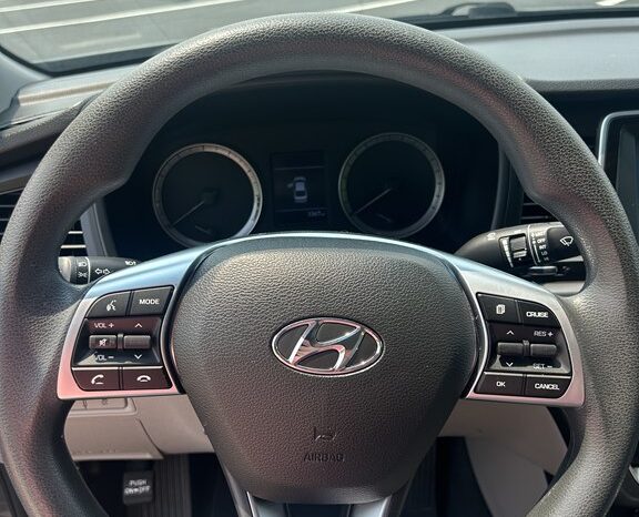 
								Used 2019 HYUNDAI SONATA ECO Sedan, GREY 1.6L Gas FWD full									
