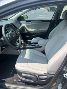 
										Used 2019 HYUNDAI SONATA ECO Sedan, GREY 1.6L Gas FWD full									