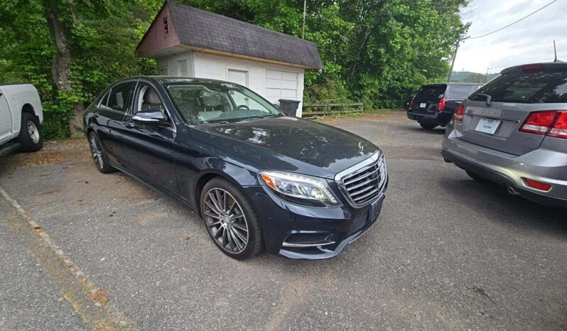 
								Used 2015 MERCEDES-BENZ S-CLASS S 550 Sedan, BLUE 4.7L Gas RWD full									