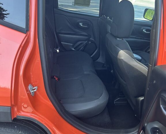 
								Used 2018 JEEP RENEGADE LATITUDE SUV, ORANGE 2.4L Flex FWD full									