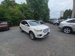 
										Used 2018 FORD ESCAPE SE SUV, WHITE 1.5L Gas AWD full									