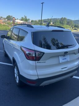 
										Used 2018 FORD ESCAPE SE SUV, WHITE 1.5L Gas AWD full									