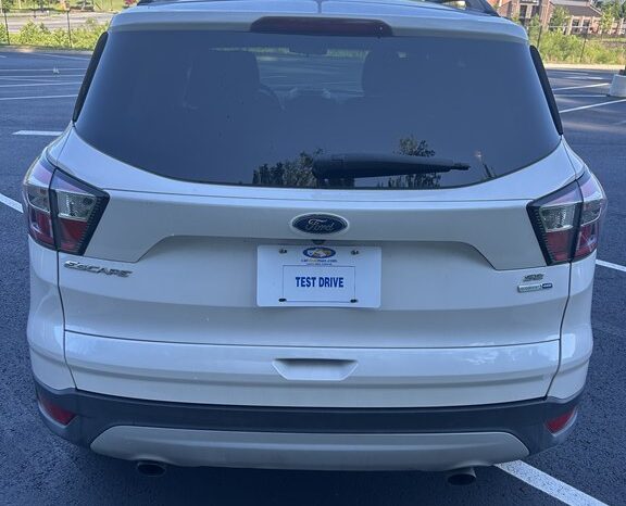 
								Used 2018 FORD ESCAPE SE SUV, WHITE 1.5L Gas AWD full									