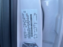 
										Used 2018 FORD ESCAPE SE SUV, WHITE 1.5L Gas AWD full									