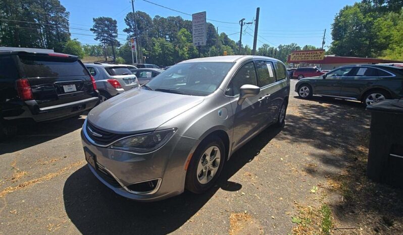 
								Used 2017 CHRYSLER PACIFICA HYBRID TOURING PLUS Mini-Van, SILVER 3.6L Other FWD full									
