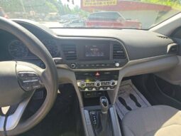 
										Used 2020 HYUNDAI ELANTRA SE Sedan, BLUE 2.0L Gas FWD full									