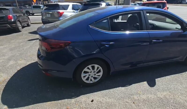 
								Used 2020 HYUNDAI ELANTRA SE Sedan, BLUE 2.0L Gas FWD full									