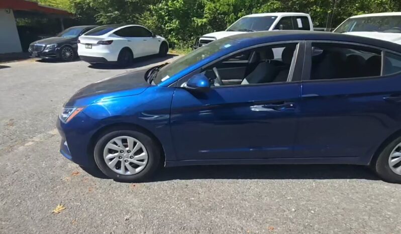 
								Used 2020 HYUNDAI ELANTRA SE Sedan, BLUE 2.0L Gas FWD full									