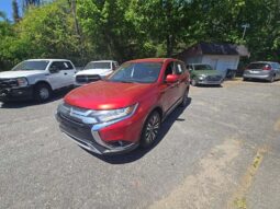 
										Used 2020 MITSUBISHI OUTLANDER SE SUV, RED 2.4L Gas FWD full									