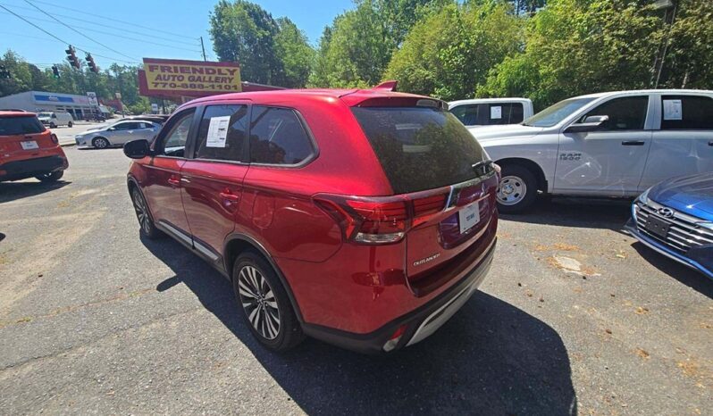 
								Used 2020 MITSUBISHI OUTLANDER SE SUV, RED 2.4L Gas FWD full									