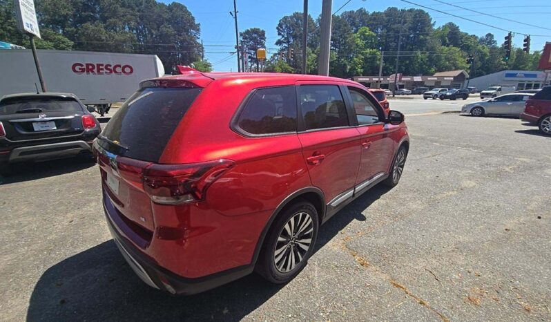 
								Used 2020 MITSUBISHI OUTLANDER SE SUV, RED 2.4L Gas FWD full									