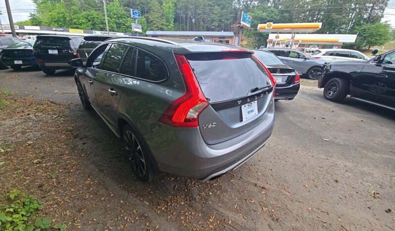 
								Used 2016 VOLVO V60 CROSS COUNT T5 Wagon, GREY 2.5L Gas AWD full									