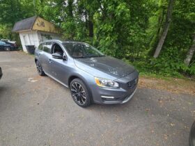 Used 2016 VOLVO V60 CROSS COUNT T5 Wagon, GREY 2.5L Gas AWD