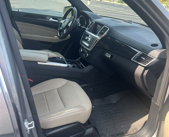 
								Used 2015 MERCEDES-BENZ M-CLASS ML 400 SUV, GREY 3.0L Gas AWD full									