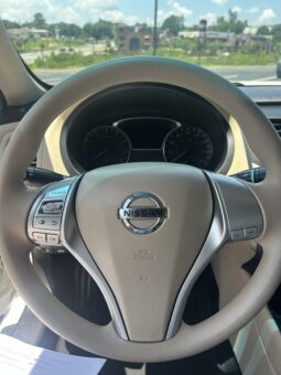 
										Used 2017 NISSAN ALTIMA 2.5 Sedan, WHITE 2.5L Gas FWD full									