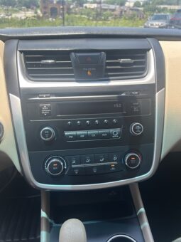 
										Used 2017 NISSAN ALTIMA 2.5 Sedan, WHITE 2.5L Gas FWD full									