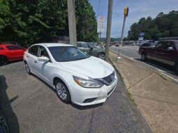Used 2017 NISSAN ALTIMA 2.5 Sedan, WHITE 2.5L Gas FWD