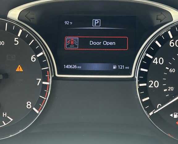 
								Used 2017 NISSAN ALTIMA 2.5 Sedan, WHITE 2.5L Gas FWD full									