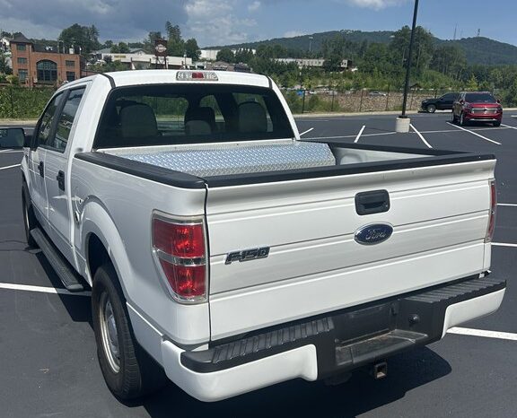 
								Used 2014 FORD F-150 XL Truck, WHITE 5.0L Flex RWD full									