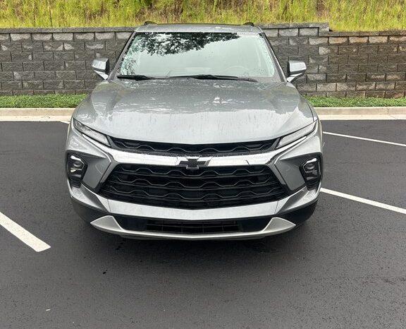 
								Used 2023 CHEVROLET BLAZER LT SUV, GREY 3.6L Gas FWD full									