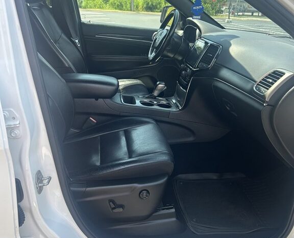 
								Used 2020 JEEP GRAND CHEROKEE LIMITED SUV, WHITE 3.6L Gas RWD full									