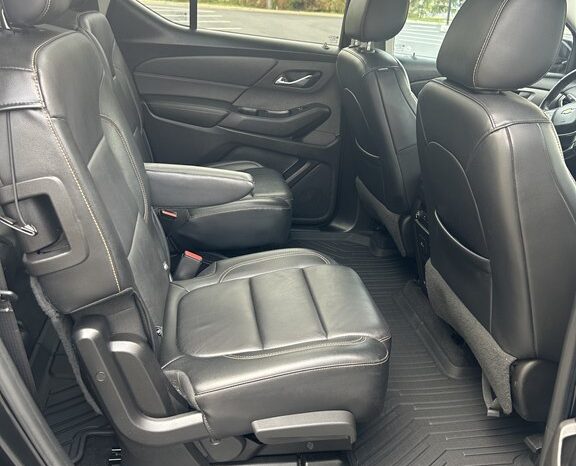 
								Used 2018 CHEVROLET TRAVERSE LT LEATHER SUV, BLACK 3.6L Gas FWD full									
