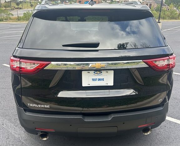 
								Used 2018 CHEVROLET TRAVERSE LT LEATHER SUV, BLACK 3.6L Gas FWD full									