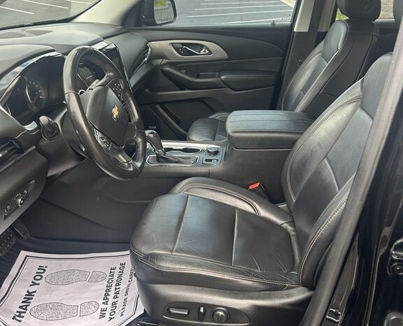 
								Used 2018 CHEVROLET TRAVERSE LT LEATHER SUV, BLACK 3.6L Gas FWD full									