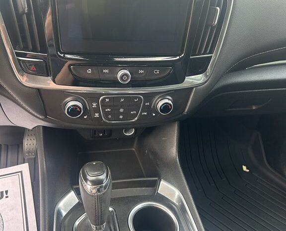 
								Used 2018 CHEVROLET TRAVERSE LT LEATHER SUV, BLACK 3.6L Gas FWD full									