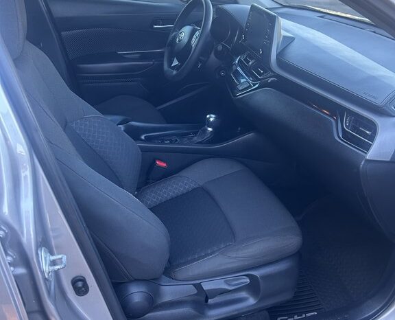 
								Used 2020 TOYOTA C-HR LE Wagon, SILVER 2.0L Gas FWD full									