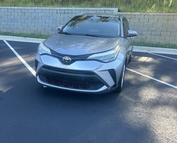 
								Used 2020 TOYOTA C-HR LE Wagon, SILVER 2.0L Gas FWD full									