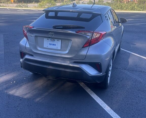 
								Used 2020 TOYOTA C-HR LE Wagon, SILVER 2.0L Gas FWD full									