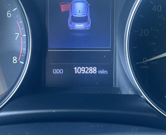 
								Used 2020 TOYOTA C-HR LE Wagon, SILVER 2.0L Gas FWD full									
