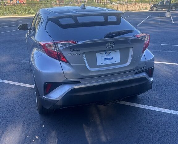 
								Used 2020 TOYOTA C-HR LE Wagon, SILVER 2.0L Gas FWD full									