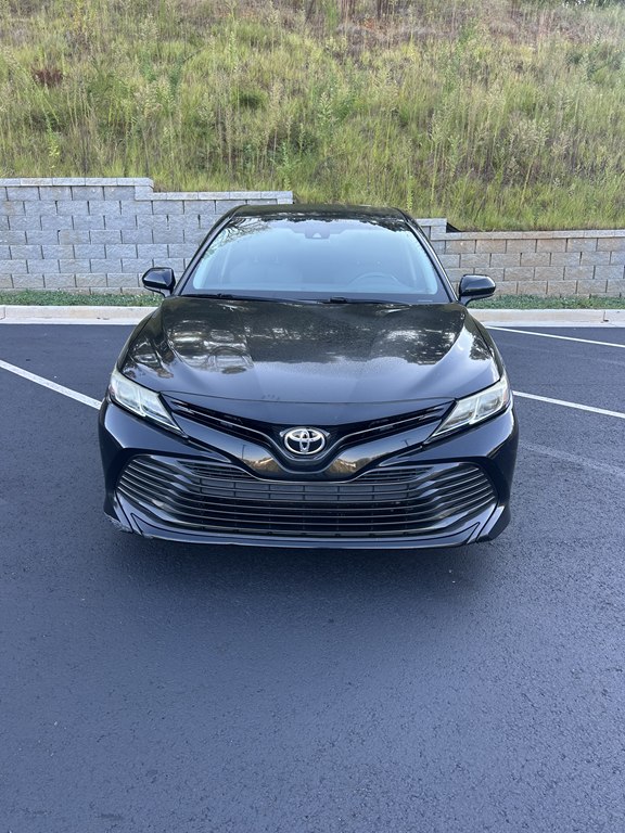 Used 2018 TOYOTA CAMRY L Sedan, BLACK 2.5L Gas FWD