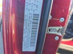 
										Used 2019 JEEP CHEROKEE LATITUDE SUV, MAROON 2.4L FWD Gas full									