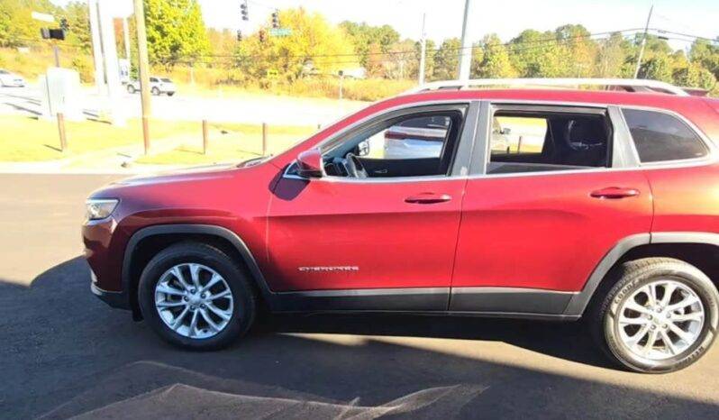 
								Used 2019 JEEP CHEROKEE LATITUDE SUV, MAROON 2.4L FWD Gas full									