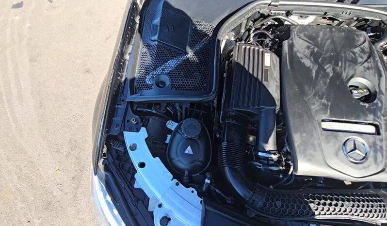 
								Used 2018 MERCEDES-BENZ C-CLASS C 300 Sedan, BLACK 2.0L RWD Gas full									