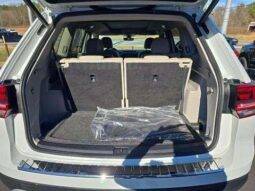 
										VOLKSWAGEN ATLAS V6 SE full									