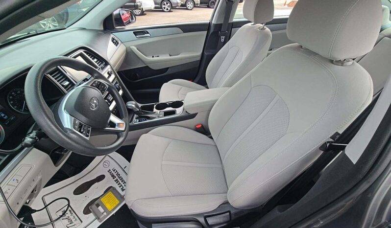 
								Used 2019 HYUNDAI SONATA ECO Sedan, GREY 1.6L FWD Gas full									
