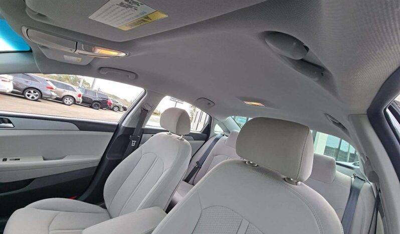 
								Used 2019 HYUNDAI SONATA ECO Sedan, GREY 1.6L FWD Gas full									