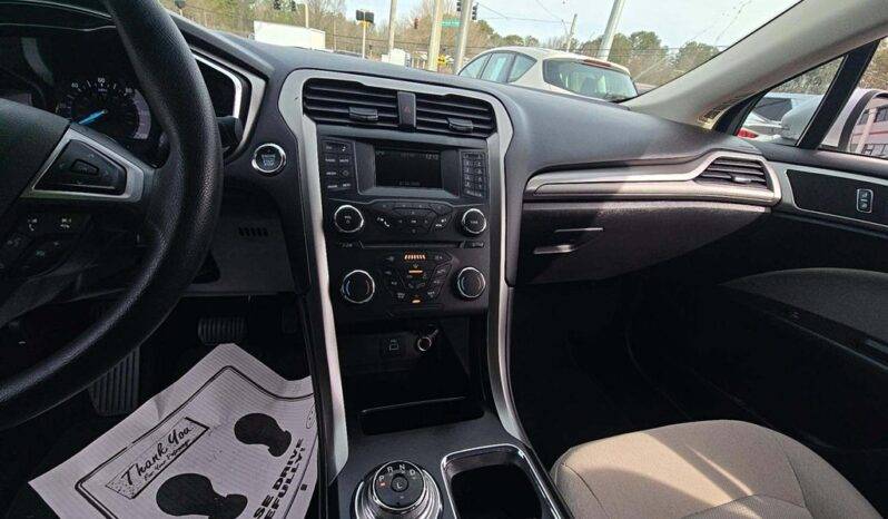 
								Used 2018 FORD FUSION HYBRID S Sedan, SILVER 2.0L FWD Hybrid full									