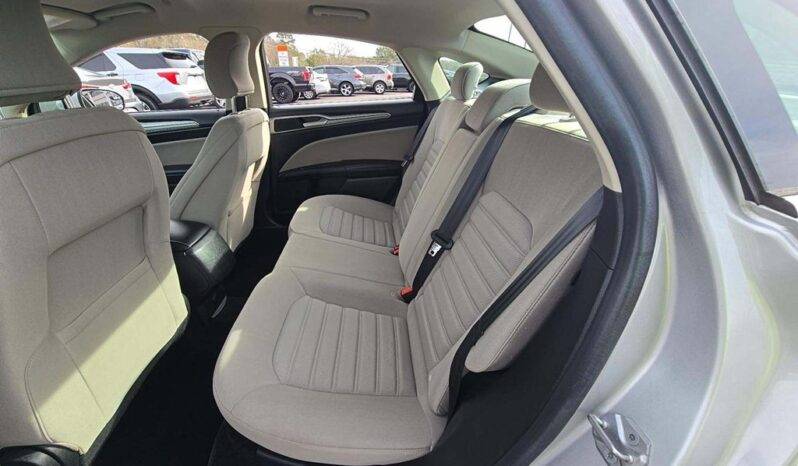 
								Used 2018 FORD FUSION HYBRID S Sedan, SILVER 2.0L FWD Hybrid full									