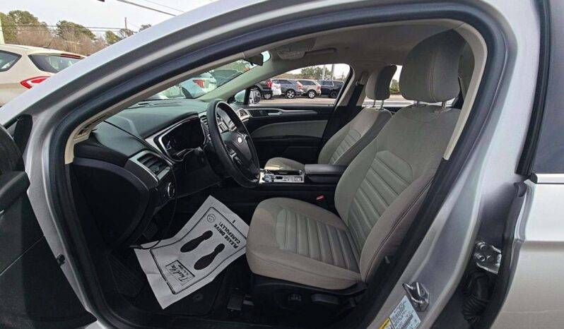 
								Used 2018 FORD FUSION HYBRID S Sedan, SILVER 2.0L FWD Hybrid full									