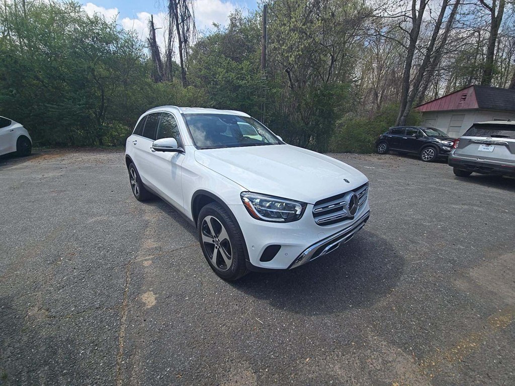 Used 2020 MERCEDES-BENZ GLC GLC 300 SUV, WHITE 2.0L Gas RWD